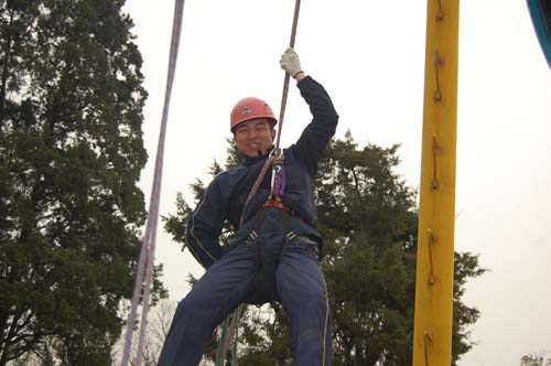 核舟蘇州拓展培訓(xùn)機(jī)構(gòu)王老師為國(guó)家人力資源和社會(huì)保障部準(zhǔn)拓展師項(xiàng)目指導(dǎo)